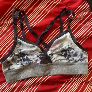 Floral Lululemon sports bra